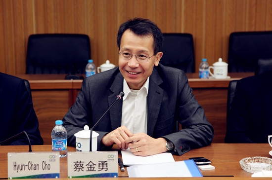 王小康董事长会见国际金融公司ceo蔡金勇